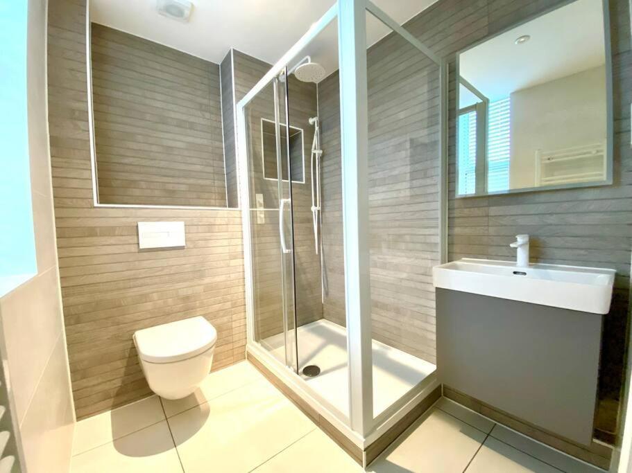 Apartment Quayside Retreat: Stylish Near Quay Poole